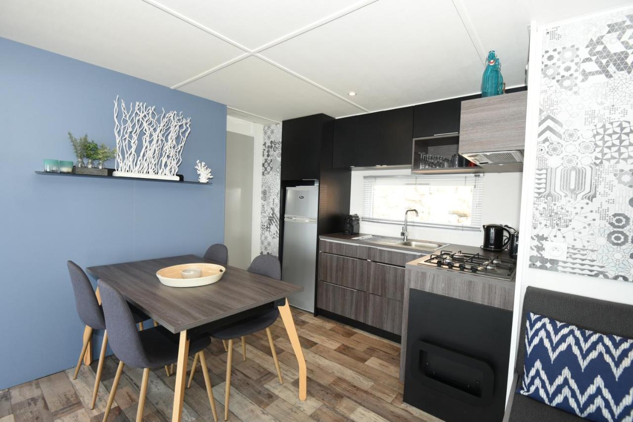 Mobil Home Vue Sur Mer - Racine 03 Saint-Raphaël Exteriér fotografie